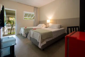 Segundo quarto do Familiar Conjugado, com duas camas de solteiro